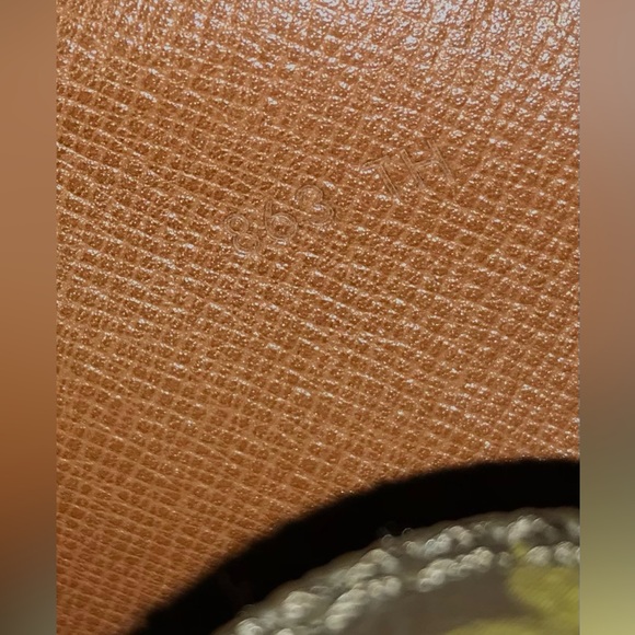 LOUIS VUITTON CLUTCH BAG ✅AUTHENTIC 863TH - Picture 6 of 12